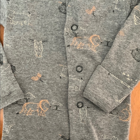🍊5/$25 Carter's Newborn Gray Animal Footies One Piece - Picture 2 of 3